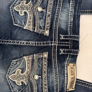 Women’s rock revival jeans like new